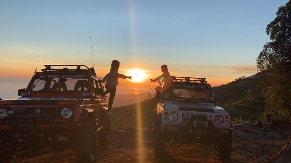 Mount Batur Jeep Sunrise & Natural Hot Springs Tour